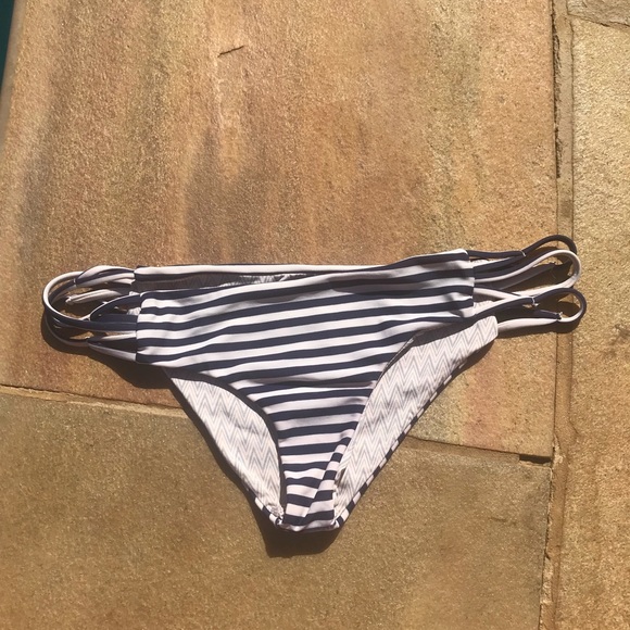 Acacia swimwear bikini - Picture 2 of 5